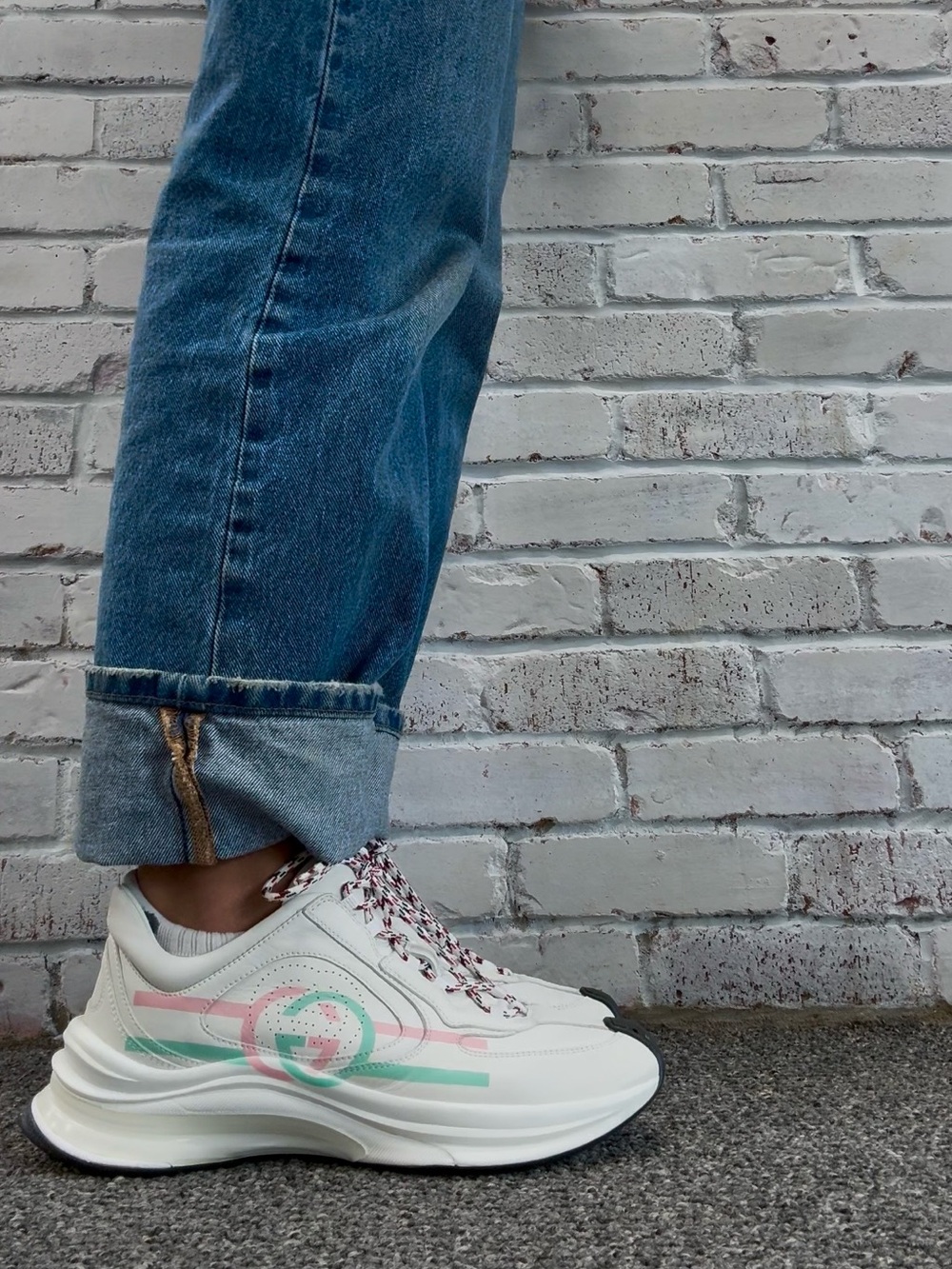 Gucci Run Sneakers - Picture 10 of 10